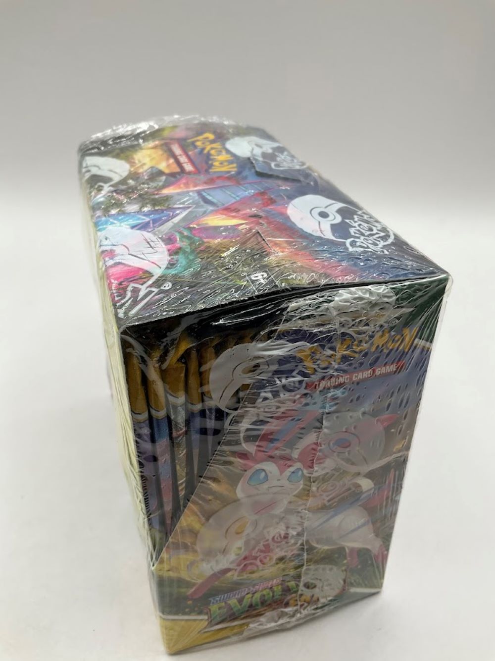 Pokemon: Sword & Shield Evolving Skies Booster Box #2 *See Pictures for Condition*