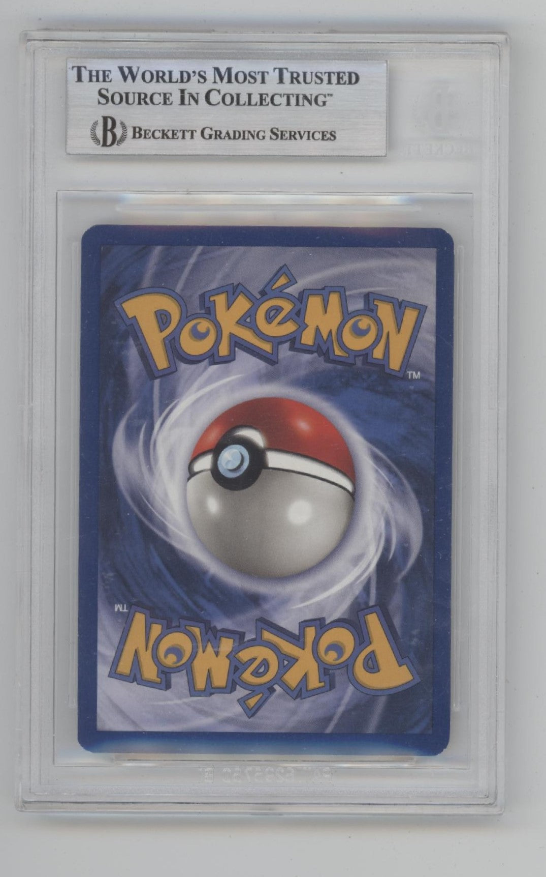Dragonite Pokemon Fossil Holo #4 Beckett 8