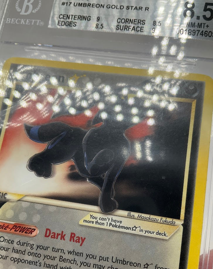 Umbreon Gold Star Pokemon Series 5 Organized Play #17 Beckett 8.5