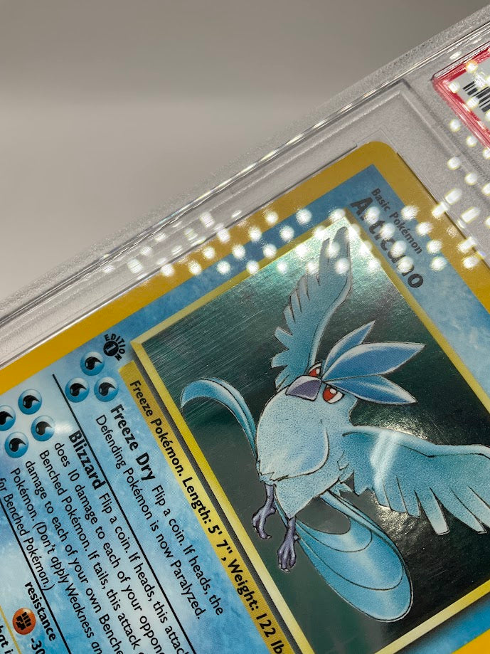 Articuno Pokemon Fossil Holo 1st Edition #2 PSA 9
