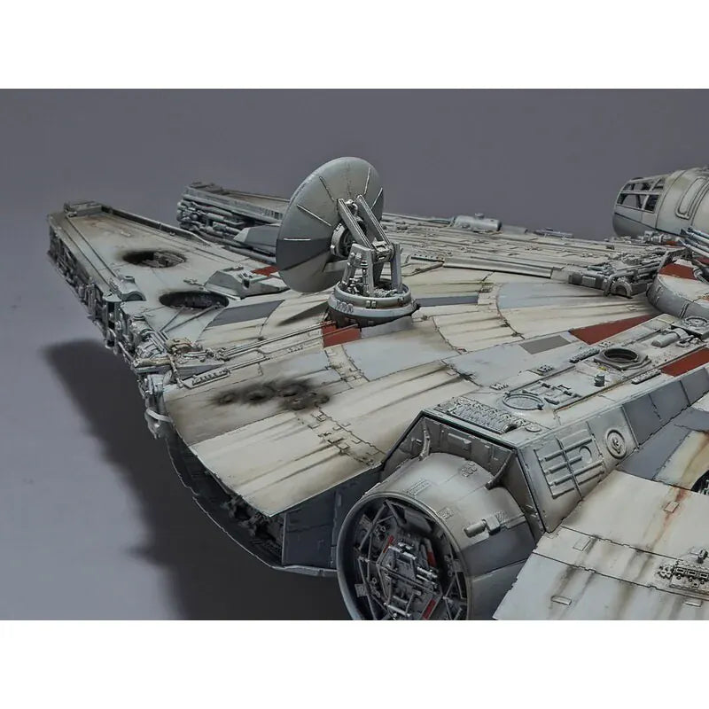 Bandai Hobby: Millennium Falcon - Perfect Grade 1/72 Model Kit