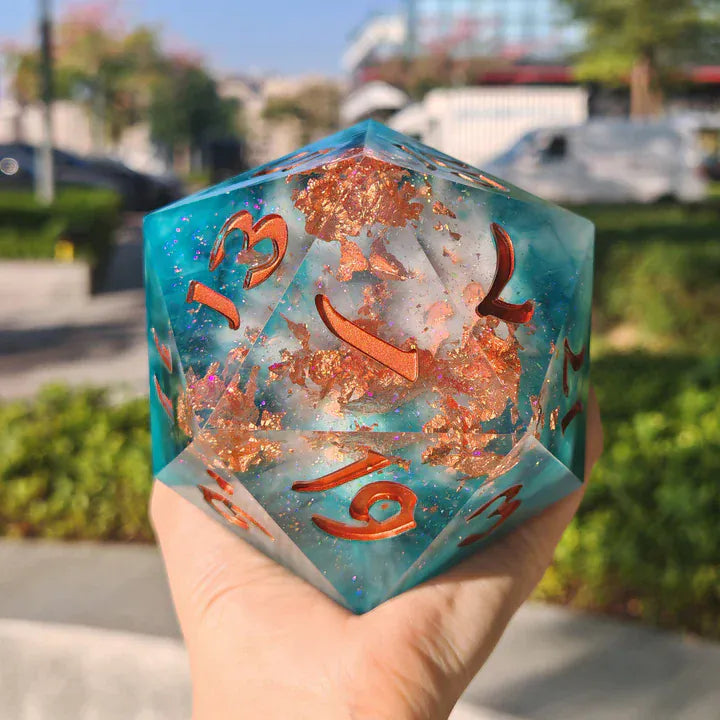HY00542: Captured Magic 100mm Chonk D20 - Cloudfall