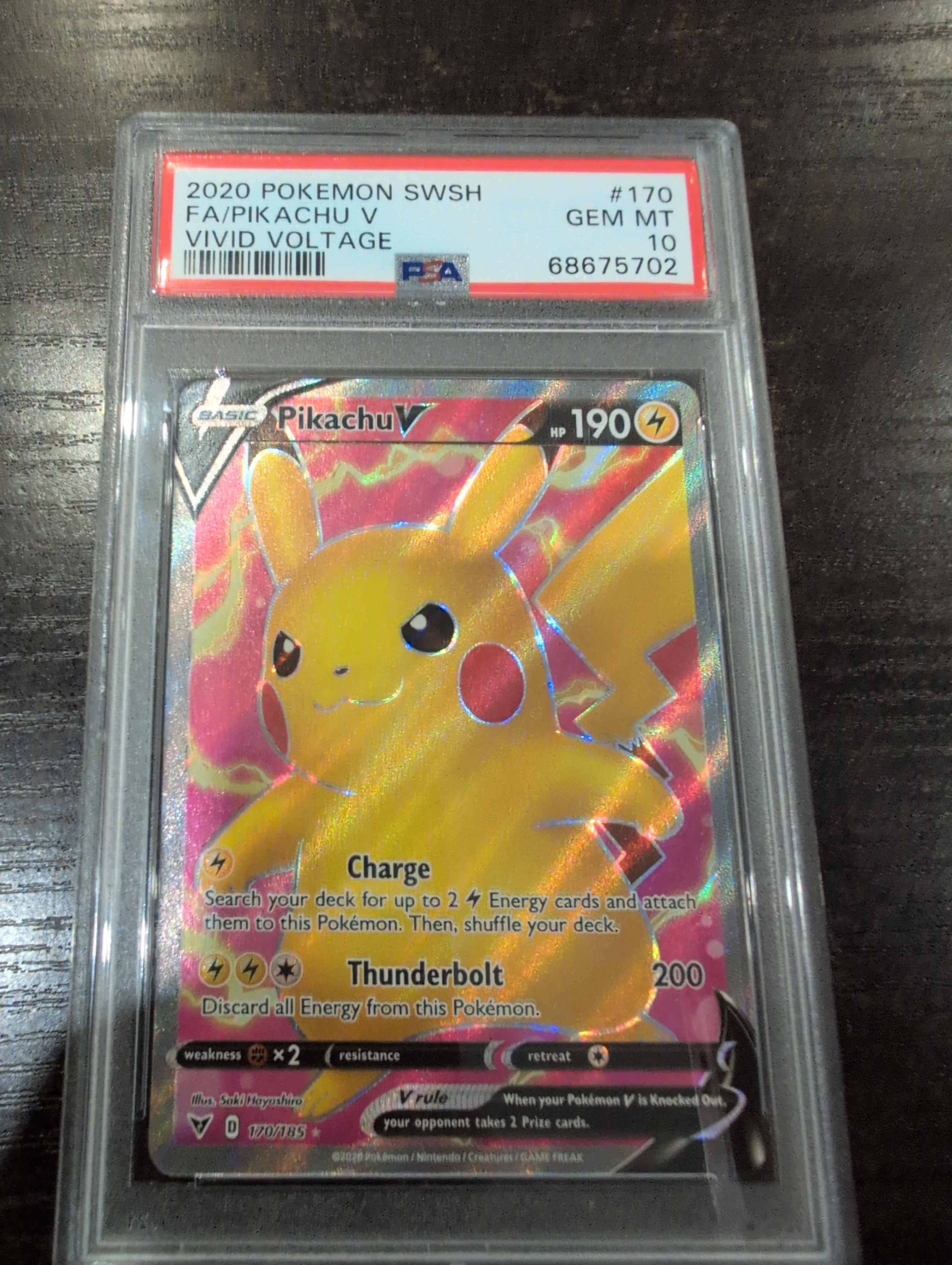 Pokemon: PSA 10 Pikachu V FA Vivid Voltage